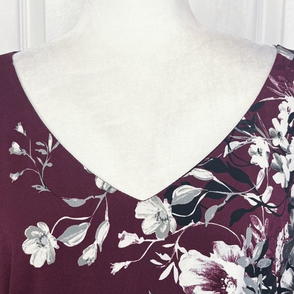 NWT Connected Apparel Bordeaux Wine Floral Bell Sleeve Dress 20W - Picture 3 of 16